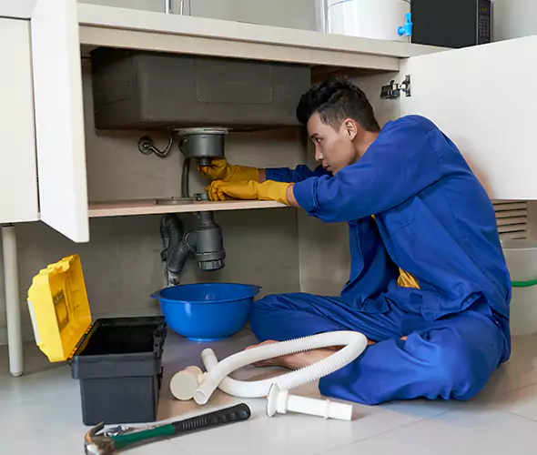 Expert Plumber for Basement Leak Repair in Ronkonkoma, NY: Schedule Affordable Waterproofing Services with Us