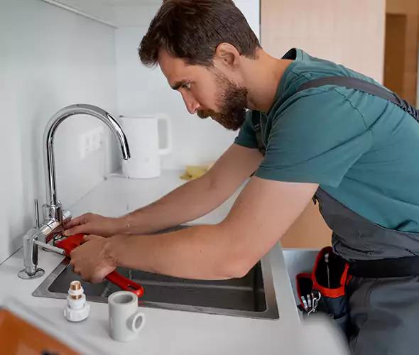 Professional Faucet Replacement Specialist in Ronkonkoma, NY: Schedule Affordable Faucet Replacement Services with Us