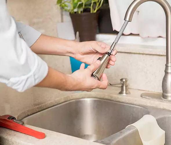 Expert Plumber for Rooter Services in Ronkonkoma, NY: Trusted Drain and Sewer Cleaning Professionals