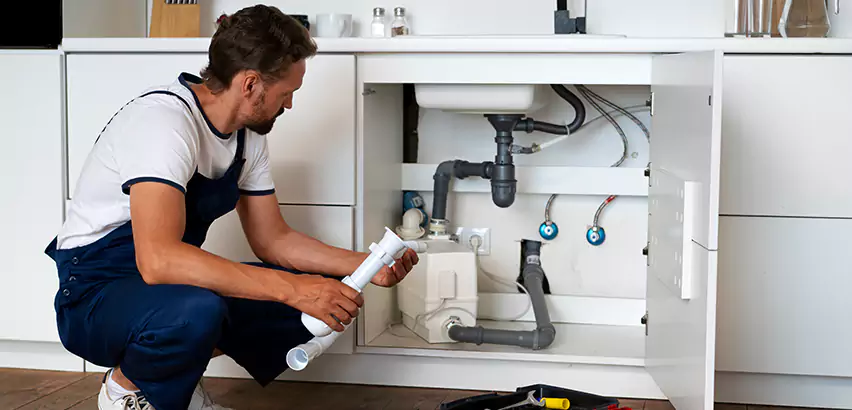 Plumbers for Frozen Pipes in Ronkonkoma